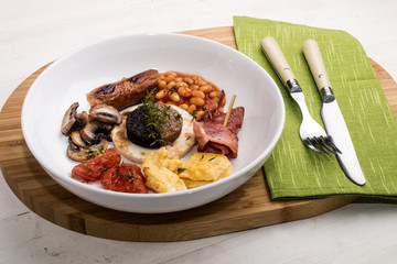 fine dinning in ireland with irish breakfast