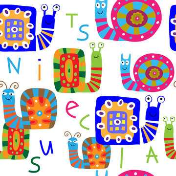 Cute seamless pattern with decorative cartoon snails