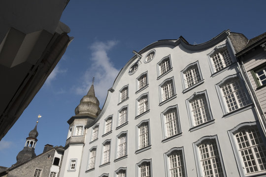 Vakwerkhuizen in Monschau in de Eifel, Duitsland