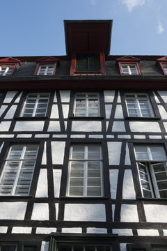 Vakwerkhuizen in Monschau in de Eifel, Duitsland