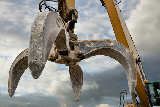 grue &agrave; grappin en gros plan