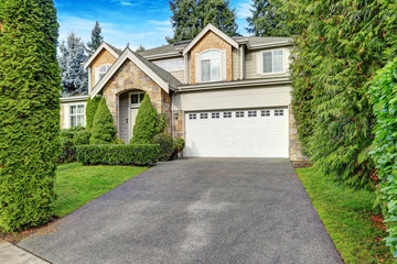 Beautiful curb appeal of Craftsman-inspired exterior