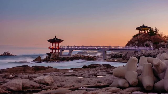 Time-laps from daytime to night in Yeonggeumjeong Pavilion.