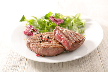 grilled beef steak and salad