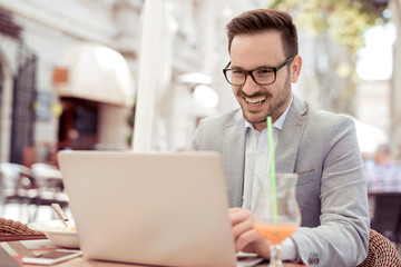 Man having lunch in a restaurant