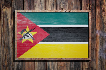 Wooden Mozambique flag