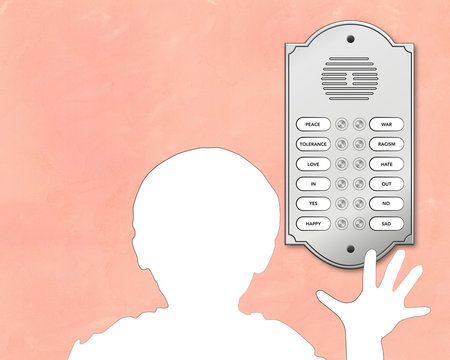 Bambino di fronte al citofono della vita