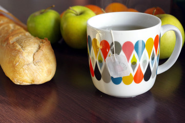 table de petit déjeuner