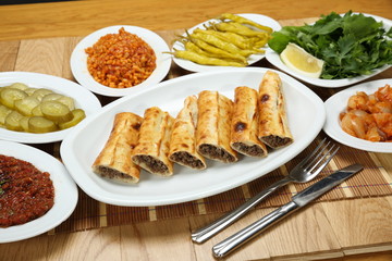 kıymalı kapalı pide