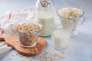 oatmeal in a bowl of glass and milk