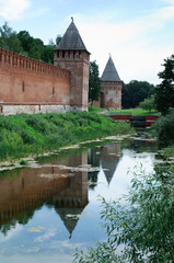 Fototapeta na wymiar Smolensk fortress wall next to the river, Russia