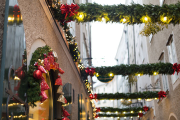 Fototapeta na wymiar Christmas street decoration