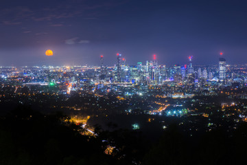 Fototapeta na wymiar View of Brisbane from Mount Coot-tha at night. Queensland, Australia.