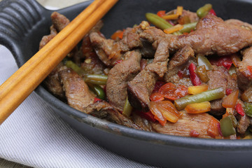 sauté de canard aux légumes