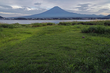 富士山と河口湖