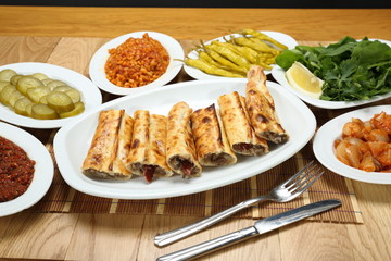 kapalı karışık pide