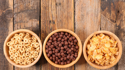 cereal breakfast on wood background
