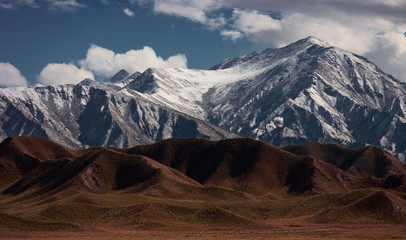 The mountains of Golmud