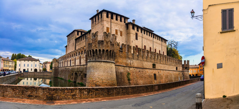 medieval castles of Italy -Rocca Sanvitale di Fontanellato , Parma province