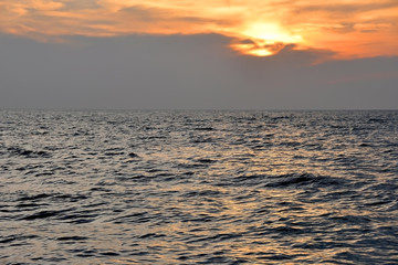 Obraz premium Sunset over the Indian ocean