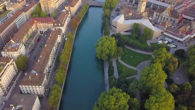 Switzerland Zurich Aerial v19 Birdseye view flying low over Platzspitz park and Limmat River area 8/17