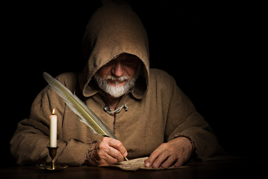 geheimnisvoller Mönch schreibt Brief