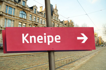 Schild 211 - Kneipe