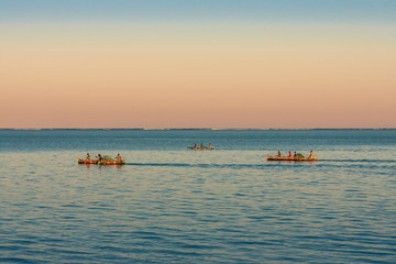 Obraz premium Fishing boats in the lagoon