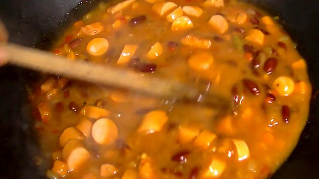 Bohnensuppe mit W&uuml;rstchen