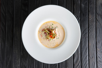 Spicy chicken soup with vegetables