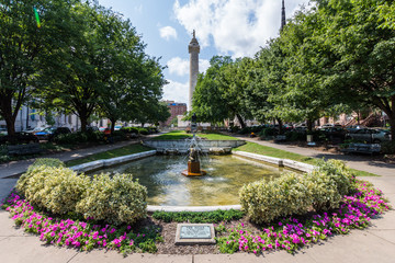Mount Vernon Place Park in Baltimore, Maryland - obrazy, fototapety, plakaty