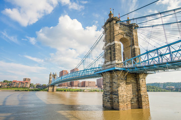 Fototapeta na wymiar Smale Riverfront Park in Cincinnati, Ohio next to the John A Roebling Suspension Bridge