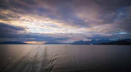 Fototapeta premium mud bay alaska sunset in summer