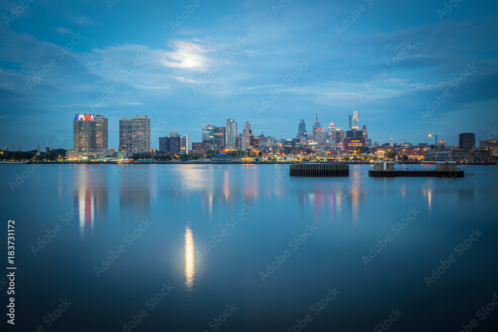 Wall mural early morning sunrise over city of philadelphia pa