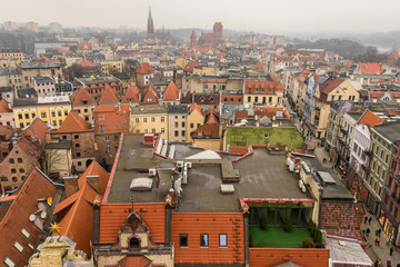 Fototapeta na wymiar Cityscape with the colorful medieval Old Town of Torun, Poland, listed on the UNESCO World Heritage Site.