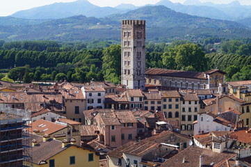 The beautiful city of Lucca, Italy - obrazy, fototapety, plakaty