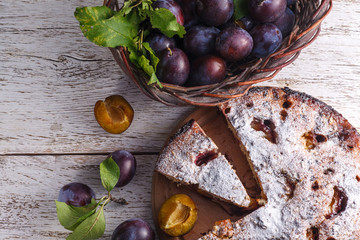 Pie with plums