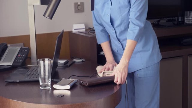 the maid steals money while cleaning the room in a five-star hotel. 4k.