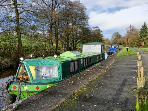The Leeds Liverpool Canal at Salterforth in the beautiful countryside on the Lancashire Yorkshire border in Northern England
