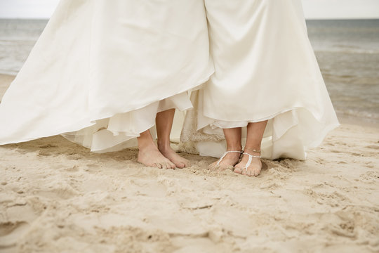 Homoehe zwei Br&auml;ute am Strand