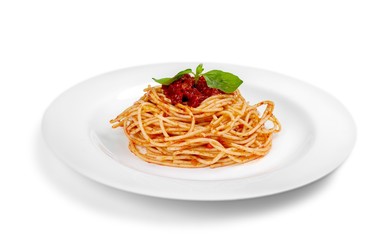 Spaghetti with tomato sauce and basil