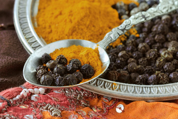 Turmeric and black pepper combination has great heath benefits