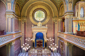 Spanish synagogue in Prague, Czech republic - obrazy, fototapety, plakaty
