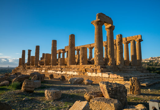 Tempio di Giunone, Valle di Templi, Valley of Temples, Agrigento, Sicily