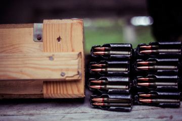 Automatic rifle cartridge with bullets