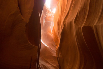 UPPER ANTELOPE CANYON