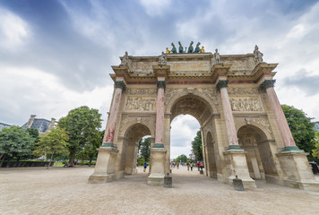 Fototapeta na wymiar Carousel Triumph Arc in Paris, France