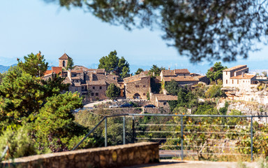 Fototapeta na wymiar View of the ruins of the castle of Siurana, Tarragona, Catalunya, Spain. 