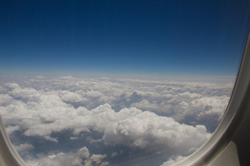 Fototapeta na wymiar Na janelinha do avião