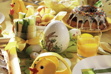 Wielkanoc - Stół wielkanocny © marriaci_photo